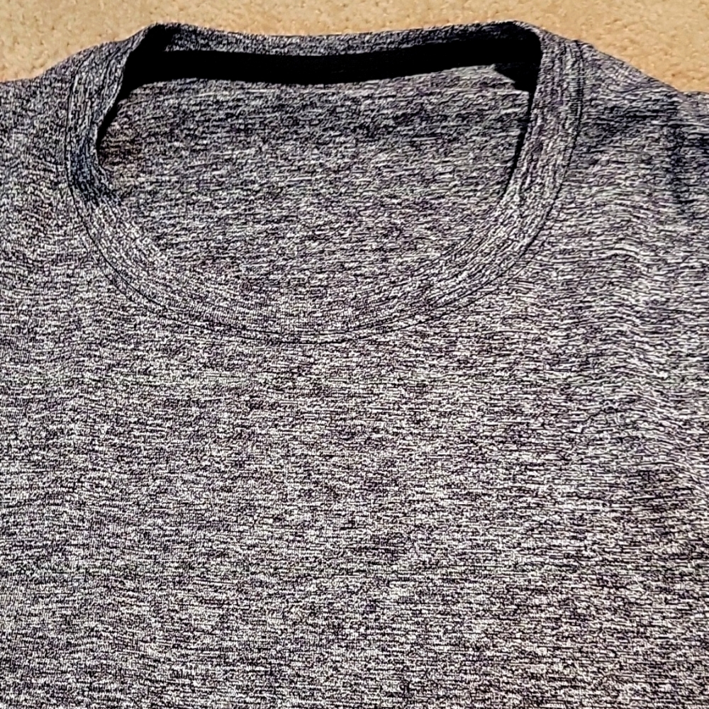 Short sleeved T